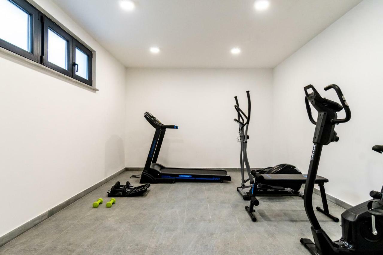 Luxury Apartments Alkar With Swimming Pool Razanj Exterior photo